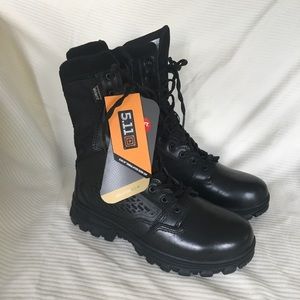 Men’s leather 5.11 Tactical brand boots NWT.  Unisex 8.5 /39. Combat style.